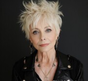Short gray haircut perfect for the ageless lady