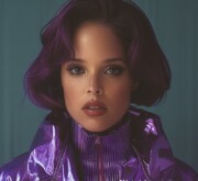 A breathtaking short colorful hairdo feels fresh and dynamic