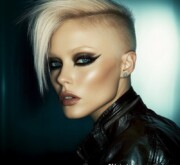 Daring and angelic short hairstyle