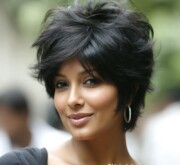 A bold short black hairdo for the daring heart