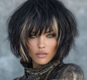 A short black hairdo that embodies strength and grace