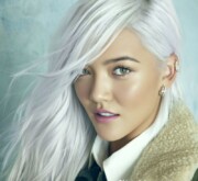 Defined shape in inspiring blonde hairstyle idea Defined shape in inspiring blonde hairstyle idea
