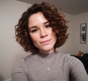 Elegant trendy short brown hairdo for effortless styling Elegant trendy short brown hairdo for effortless styling