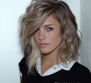 Medium inspiring blonde look with sleek finish Medium inspiring blonde look with sleek finish