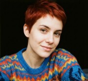 Short red style, shining bright like a flame Short red style, shining bright like a flame